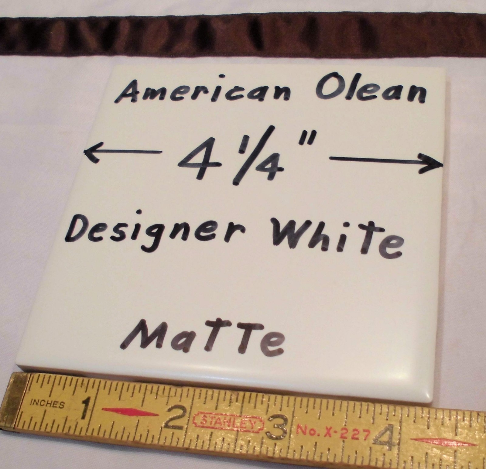 9 pieces: Ceramic Tiles *Matte Designer White* #61 by American Olean 4-1/4″ NEW