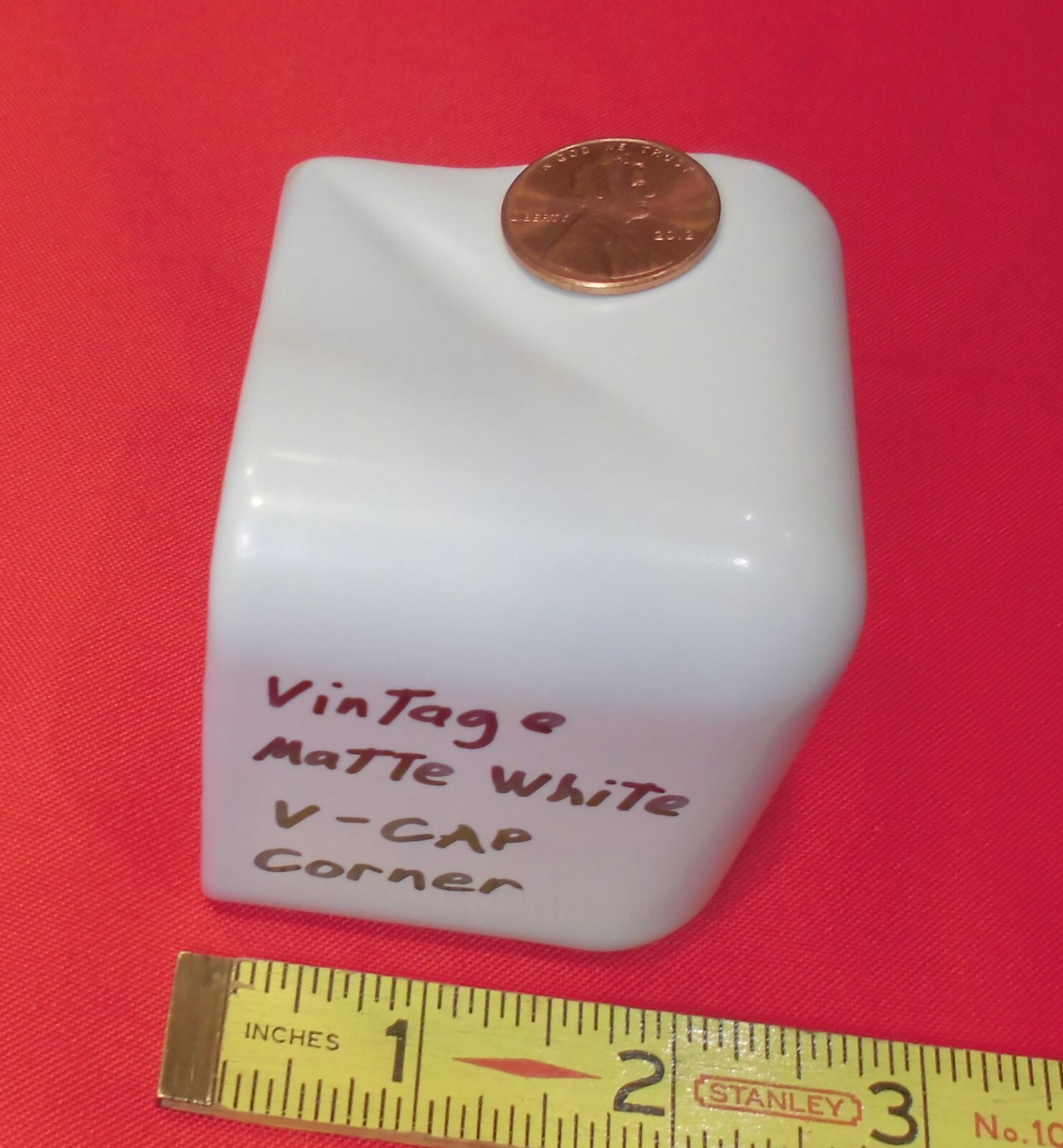 1 pc. *Vintage Matte White* V-Cap Corner Ceramic Trim Tile: Counter Top Edging