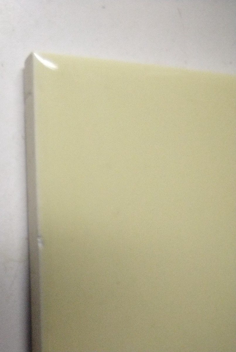 1 Wall Tile Mosaic USA 4-3/8″ Sq. Gloss Pale Lemon Rind Yellow Ceramic 1950s Vtg
