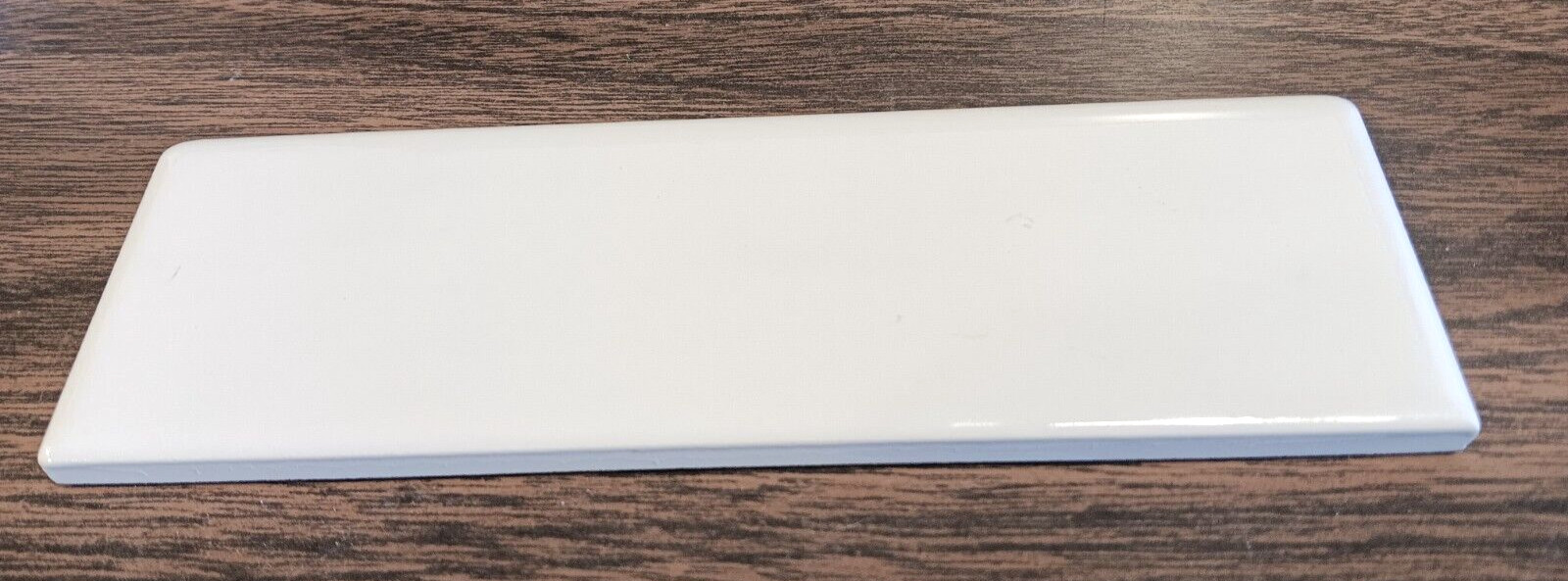 (1 EACH) GLOSSY CERAMIC WALL/FLOOR TILE SOLID WHITE COLOR 6″ x 2″ USA MADE