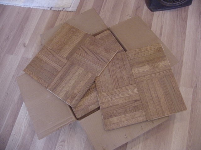 VINTAGE 60s-70s HONEY OAK PARQUET WOOD FLOORING FULL CASE 25 SQ.FT. 12” x 12″