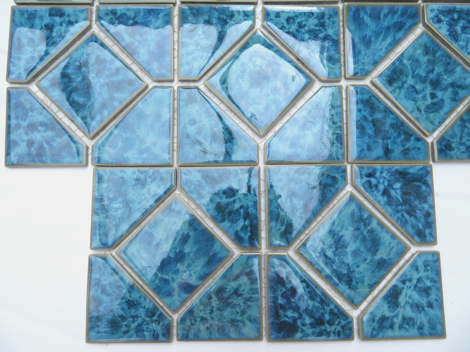 Tiles Weatherproof Medium Blues, 8 Decorative “Cloud” 6″ x 6″ On Netting UNUSED