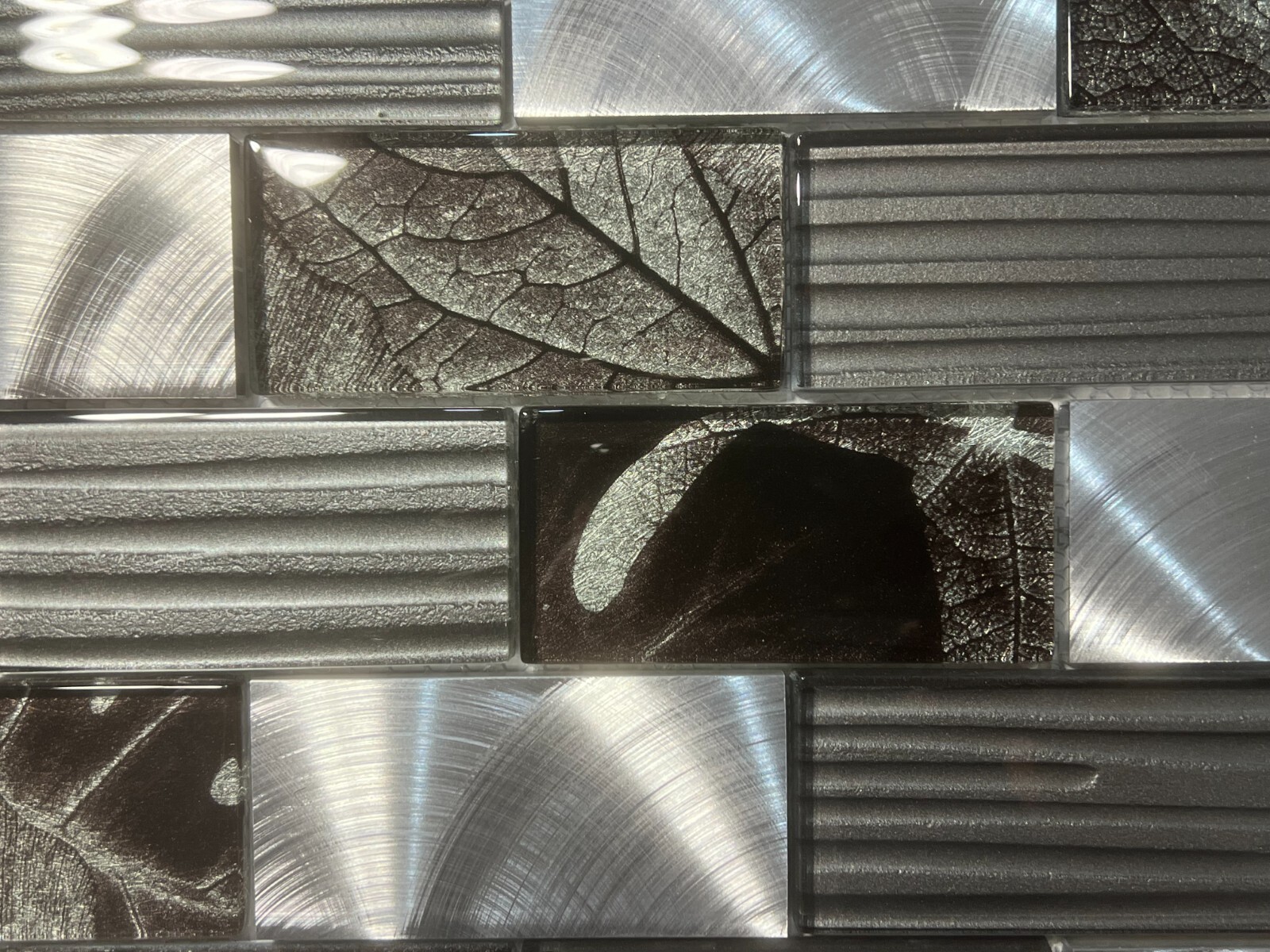 NY91 Gray Glass/Metal Rectangle Mosaic Tile Kitchen Bathroom Backsplash 7 sheets