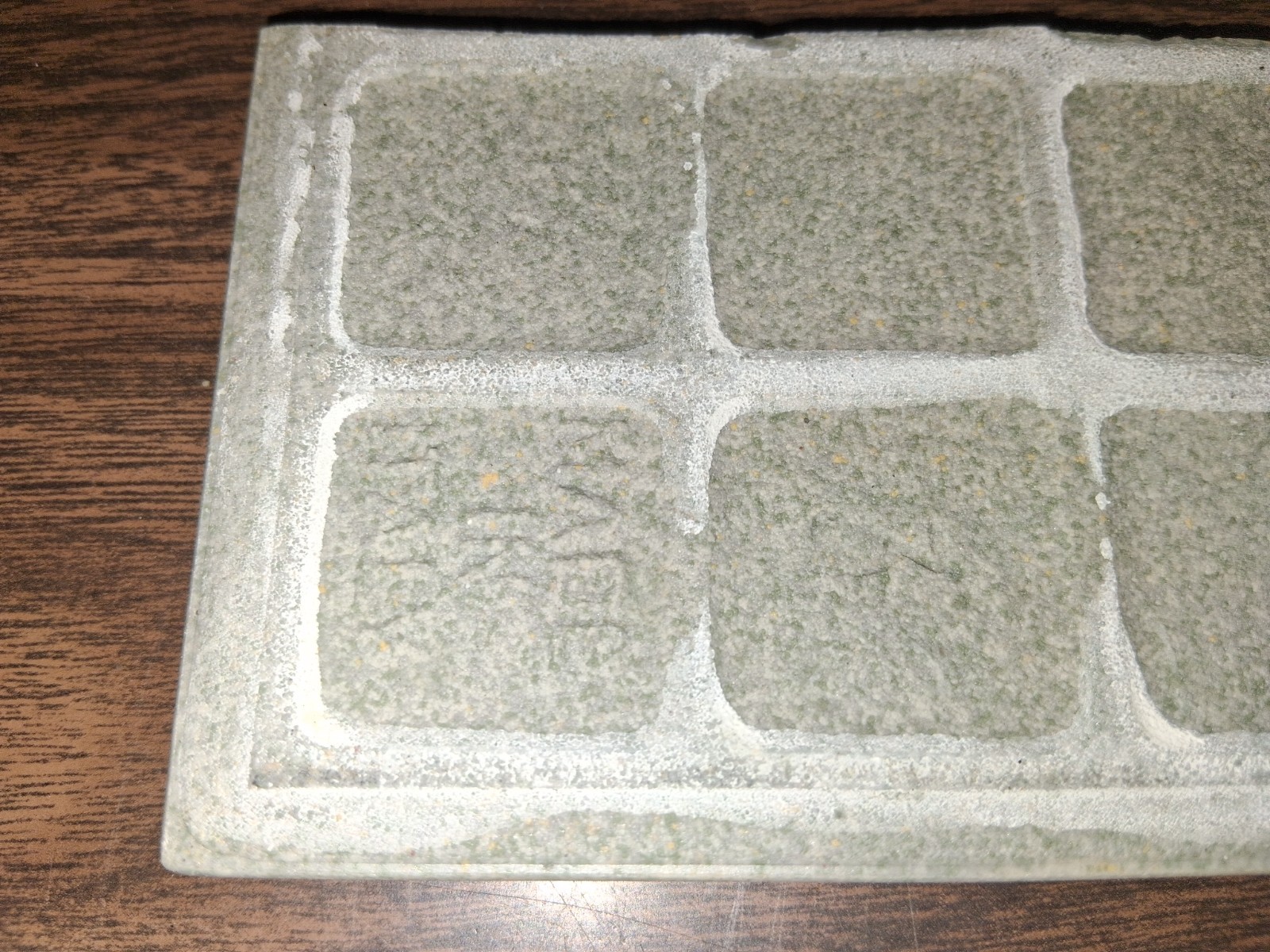 (8 PIECES) 3″ x 11.75″ GRAY ARDESIA BULLNOSE CERAMIC TILE TRIM/TEXTURE DESIGN