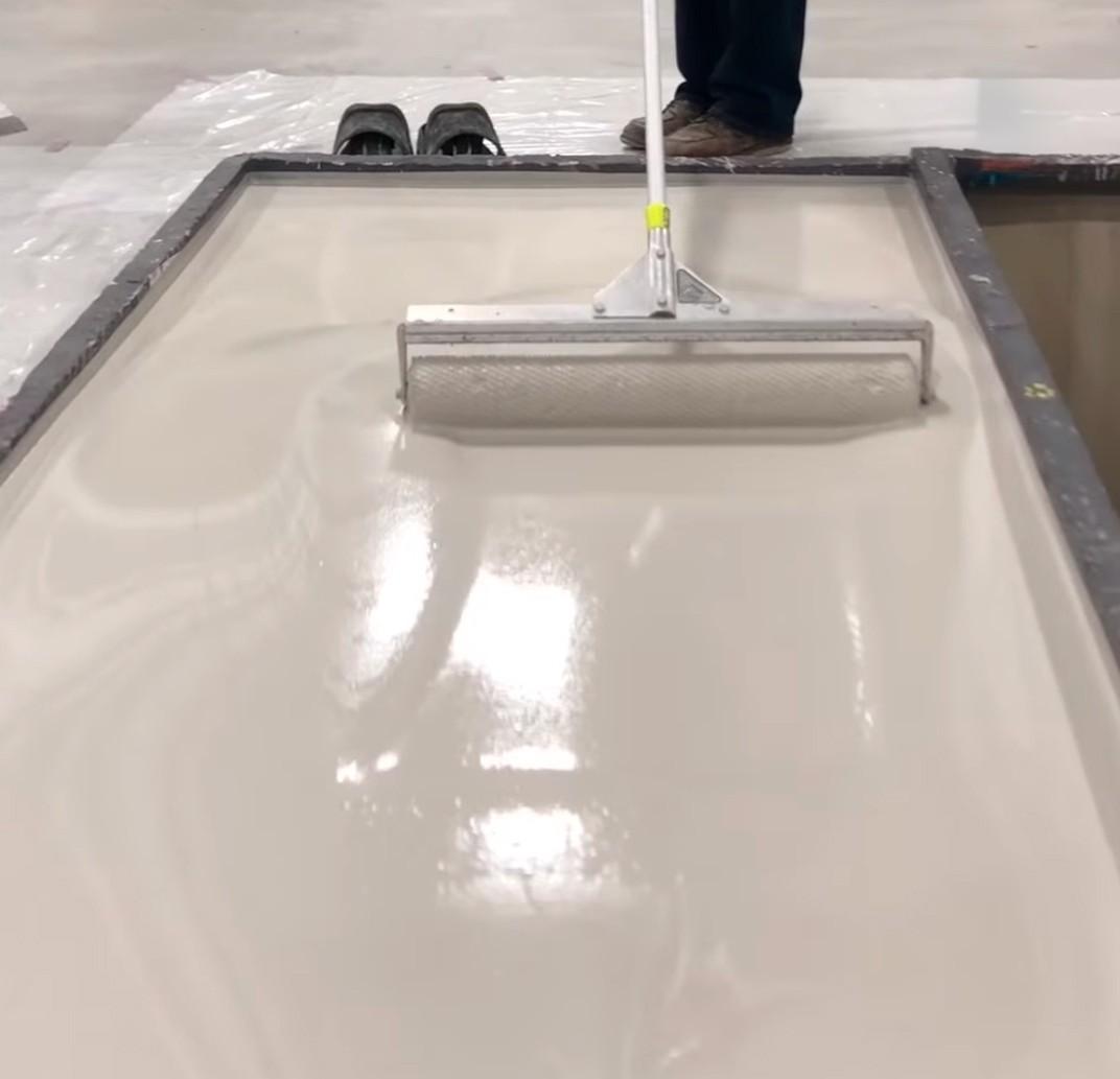 Ardex T-6 Spike Roller & Aluminum Frame 24″ x 13/16″ -Air Release Floor Leveling