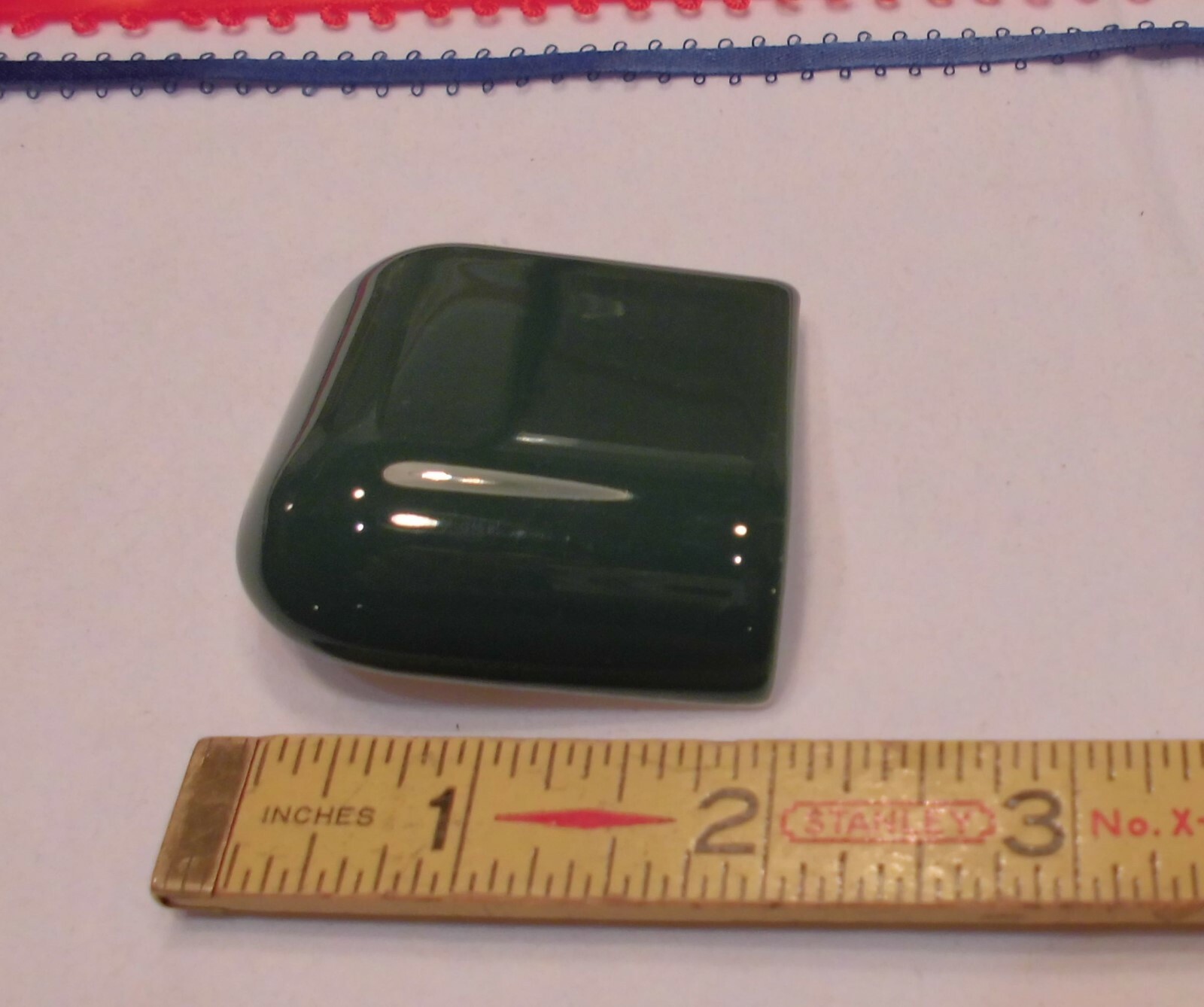 2 pcs. *Hunter Green* Radius Ceramic Bullnose…outside corner 2″ X 2″ Mudd NEW
