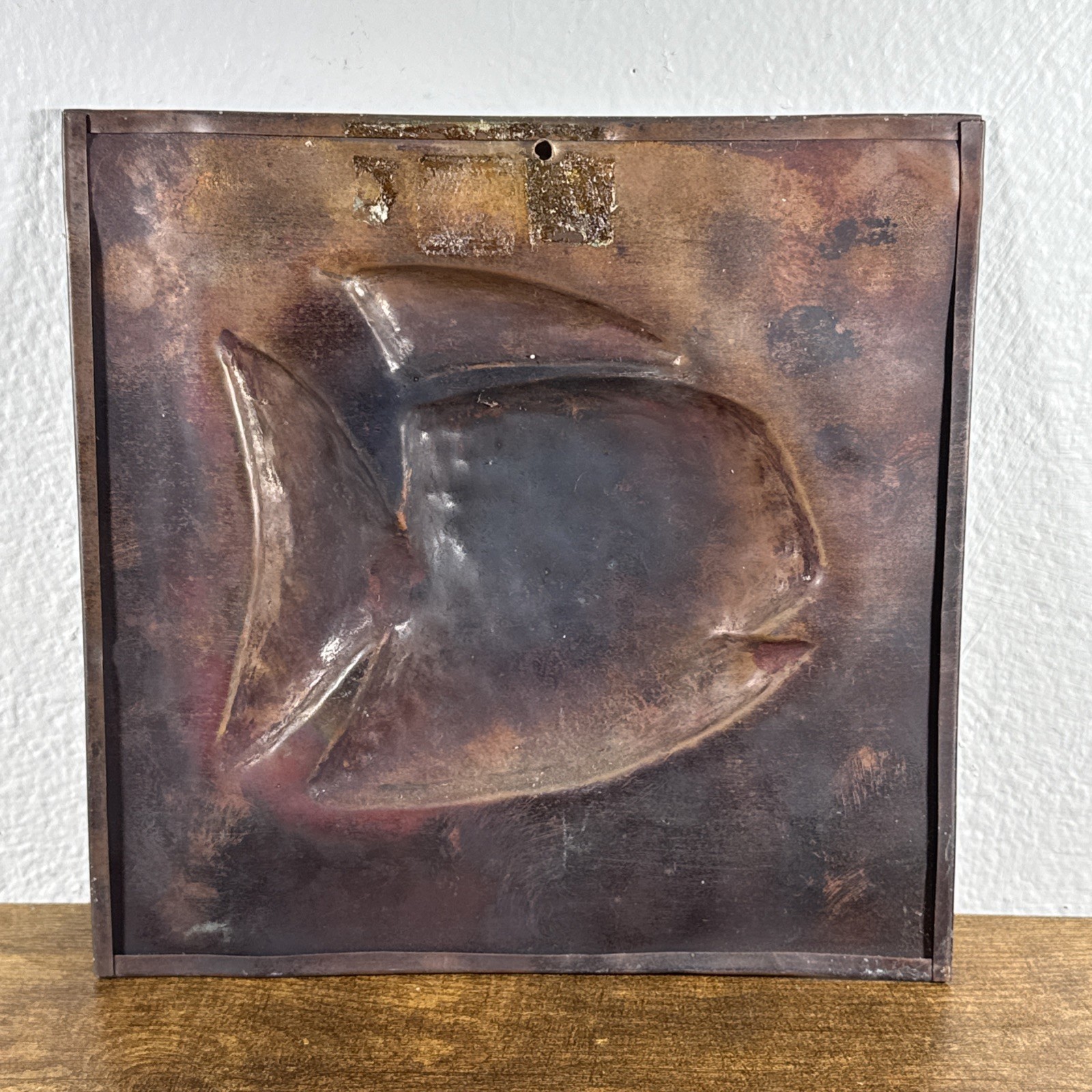 8.5 X 8.5 COPPER PATINA DECORATIVE WALL TILE FISH SEA LIFE
