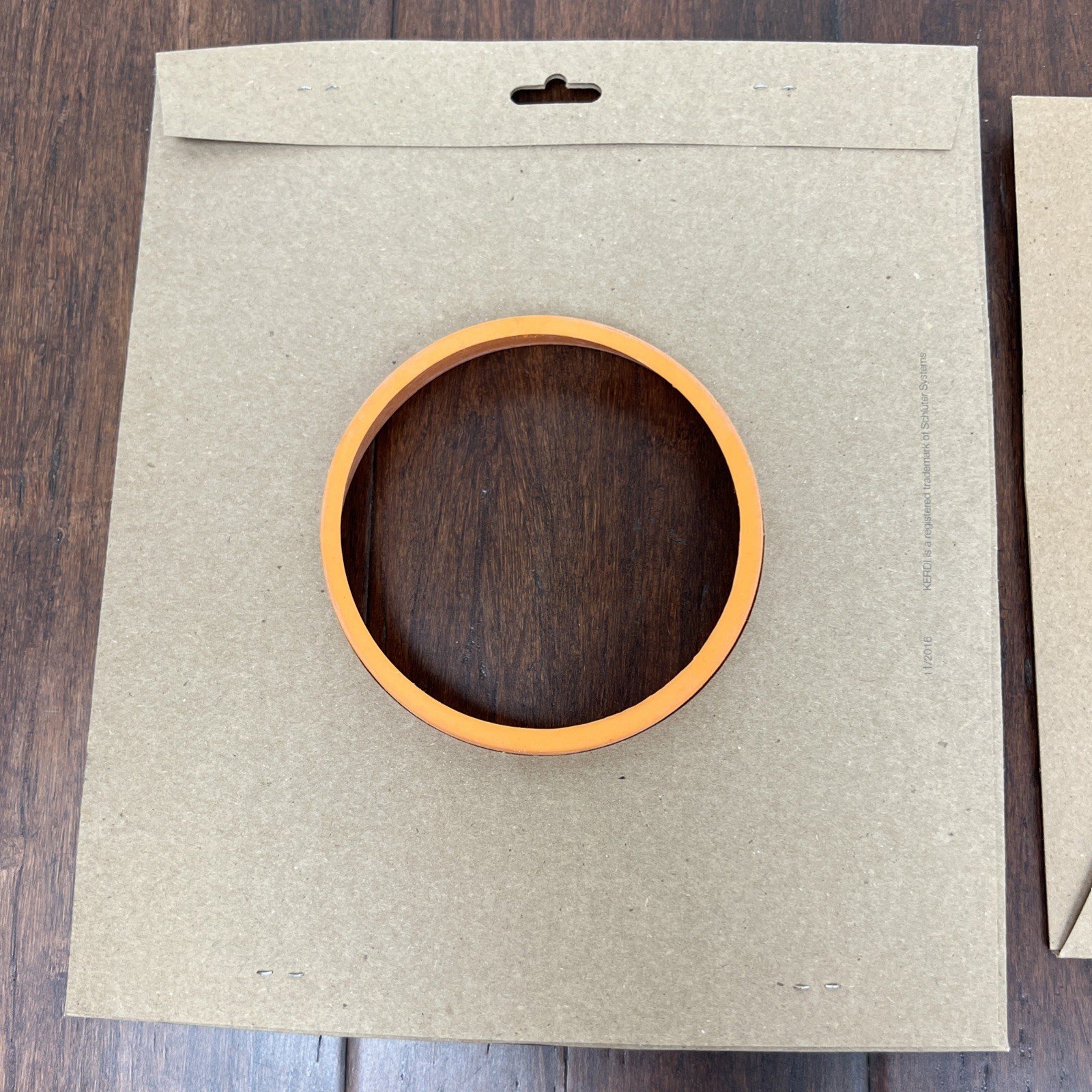 Schluter KERDI Pipe Seal 3/4” and Mixing Valve Seal 4-1/2″ Pair