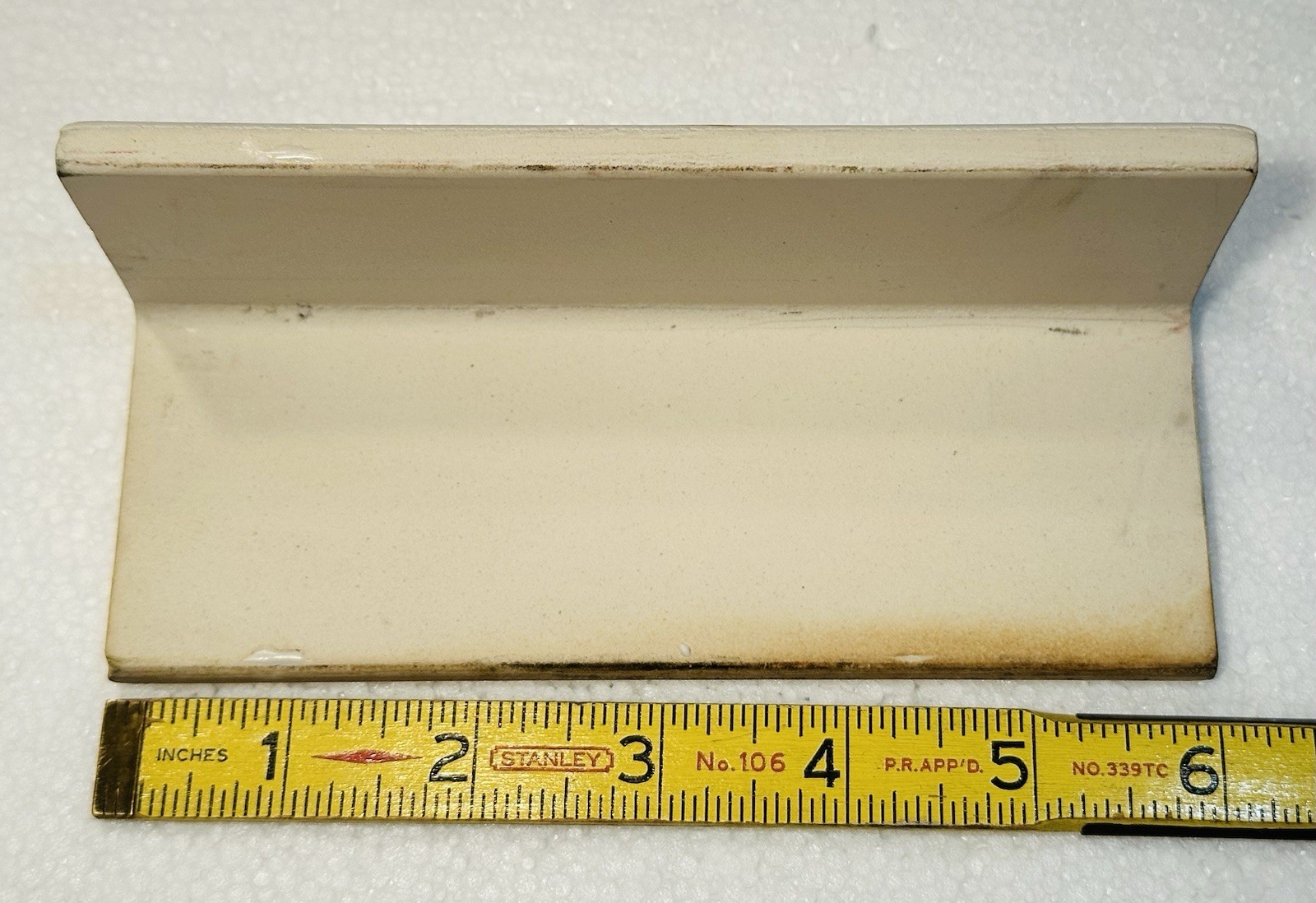 1 pc. Matte Biscuit: V-Cap Ceramic Trim Tile: Counter -Top Edging-Sink Rail, New