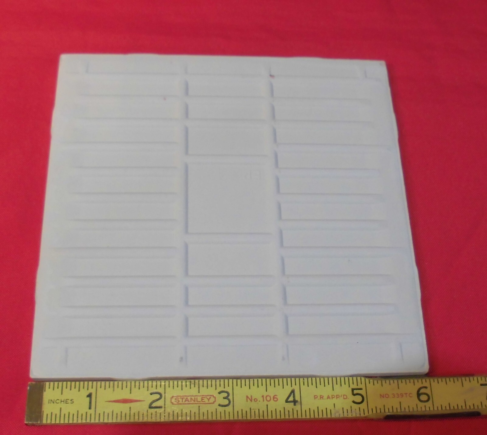 1 pc. Daltile #Q094 CHIANTI: Brilliant Glossy Ceramic Tile 6″ X 6″ NEW, Burgundy