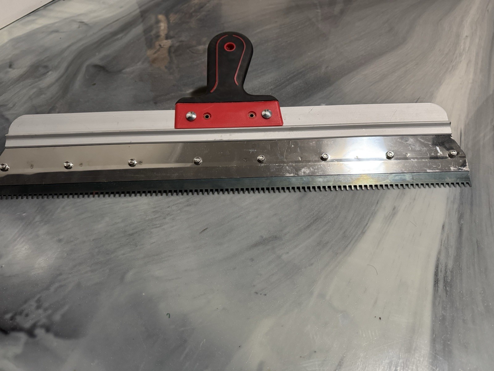 Professional Notched Epoxy Leveling Squeegee –Heavy-Duty Notched Leveling.