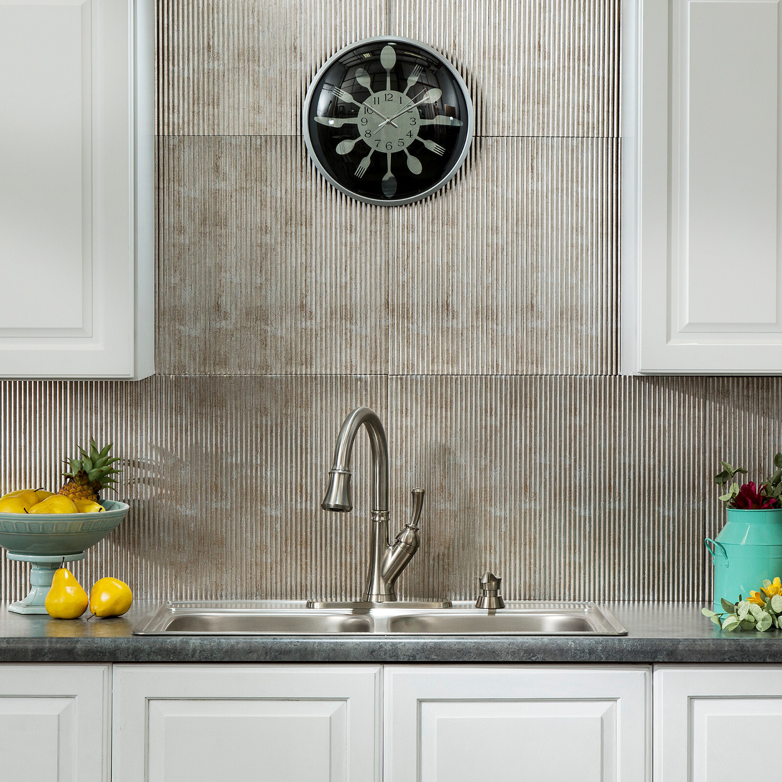 Fasade 18in x 24in Rib Backsplash Panels