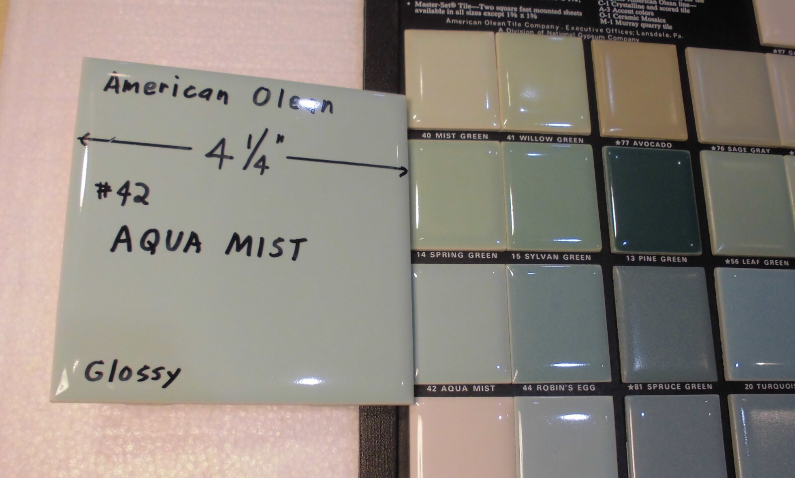 1 pc. Glossy Ceramic Tile *Aqua Mist #42* American Olean 4-1/4″ Blue-Green NOS
