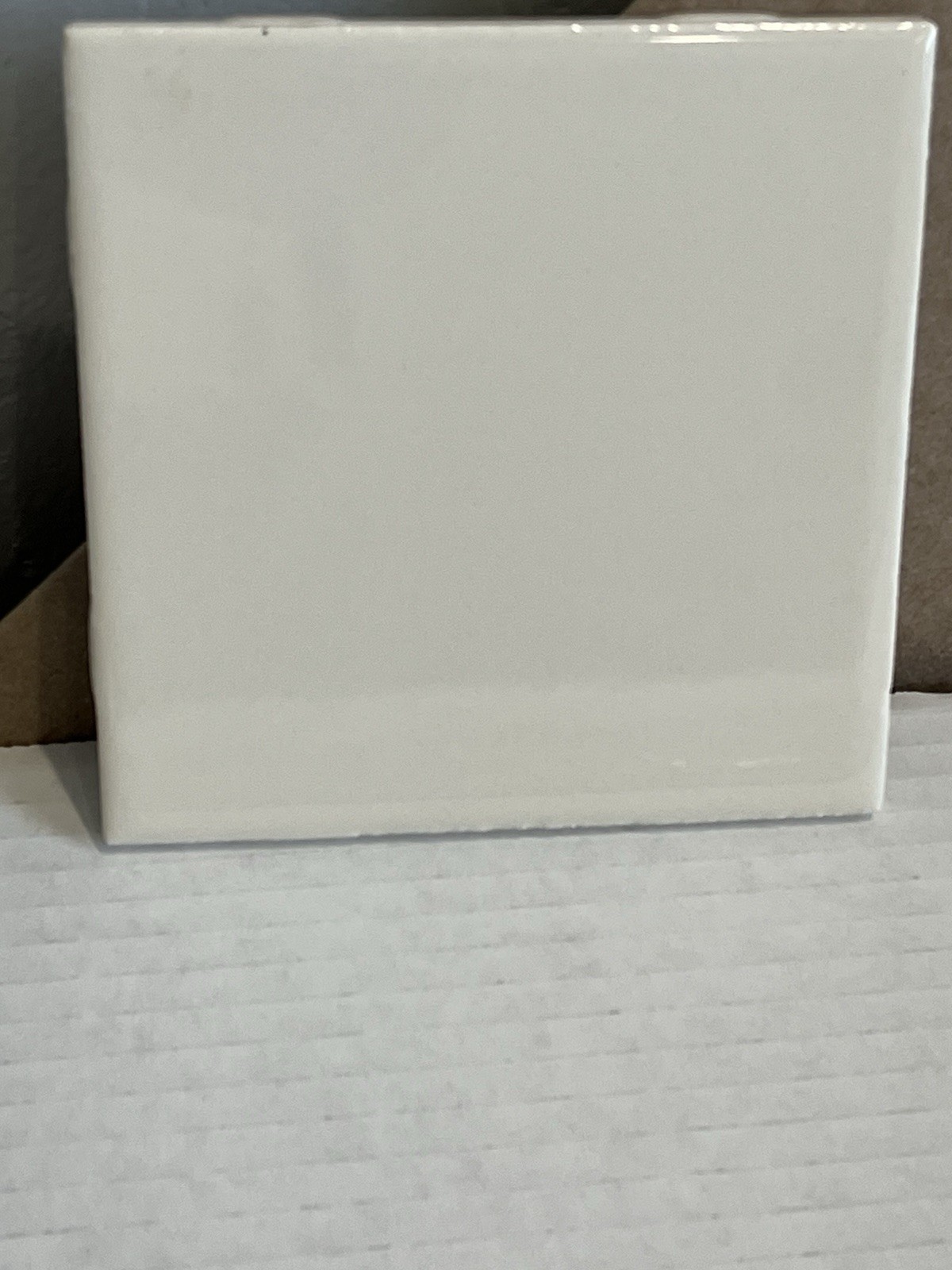 Dal Tile 8 pcs 1 Sq Ft Vintage D135 Almond 4-1/4″ Square Ceramic Wall Tile