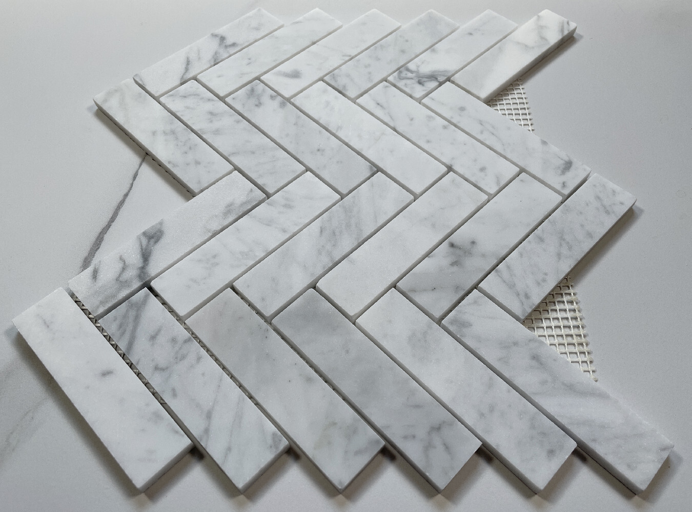 C7FXH Carrara White 1×4 Herringbone Marble Mosaic Tile Honed Venato Bianco