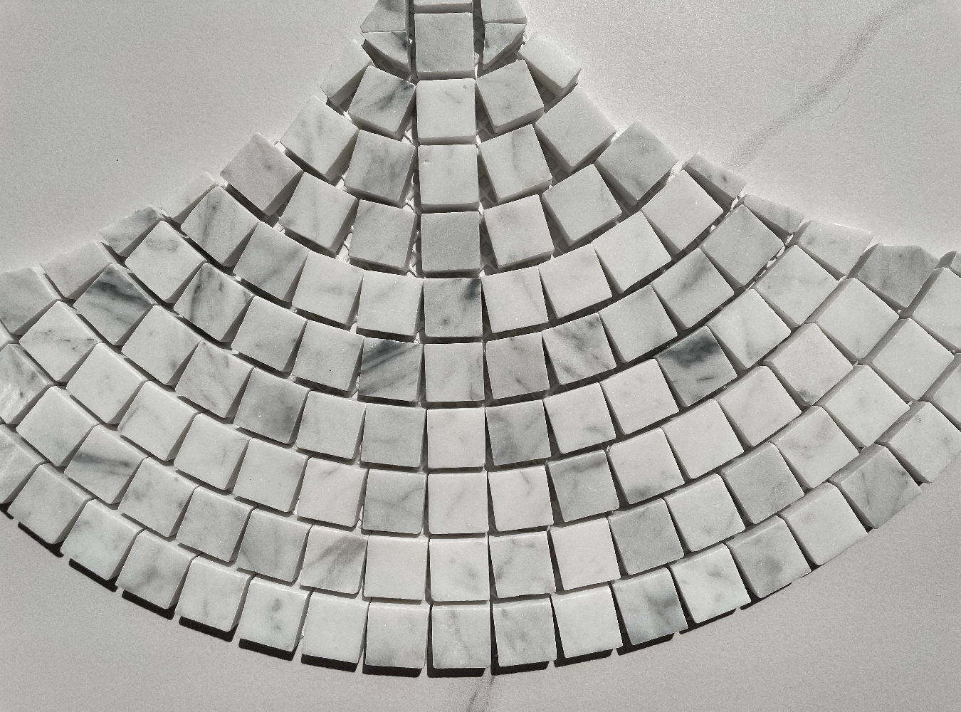 C999XP Carrara Marble European Fan Mini Tile Fish Scale Scallop Mosaic Polish