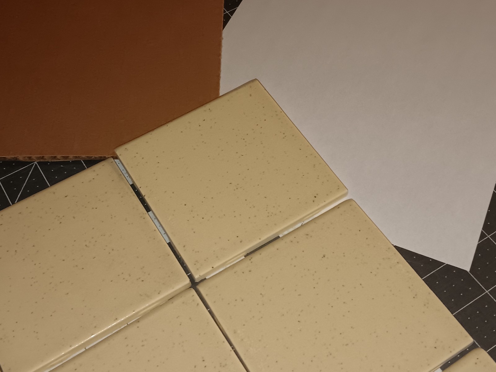 12 pc. American Olean Vintage Ceramic Tile OATMEAL BULLNOSE Bathroom Kitchen NOS