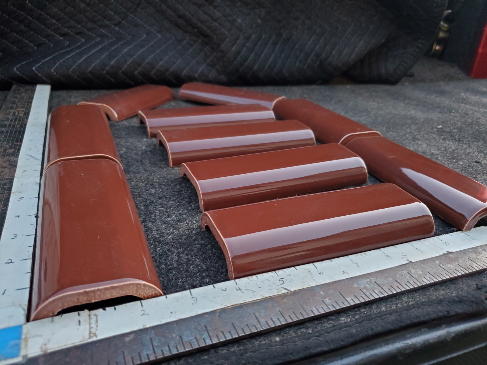 Vintage Double Radius Bullnose Ceramic Brown Tile 6 x 2-1/2″ 10pc NOS
