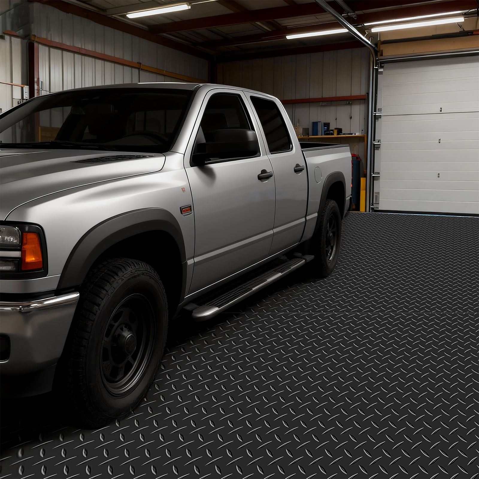 VEVOR Garage Floor Roll 4×10 ft PVC Diamond Mat Non-Slip Easy Clean Black