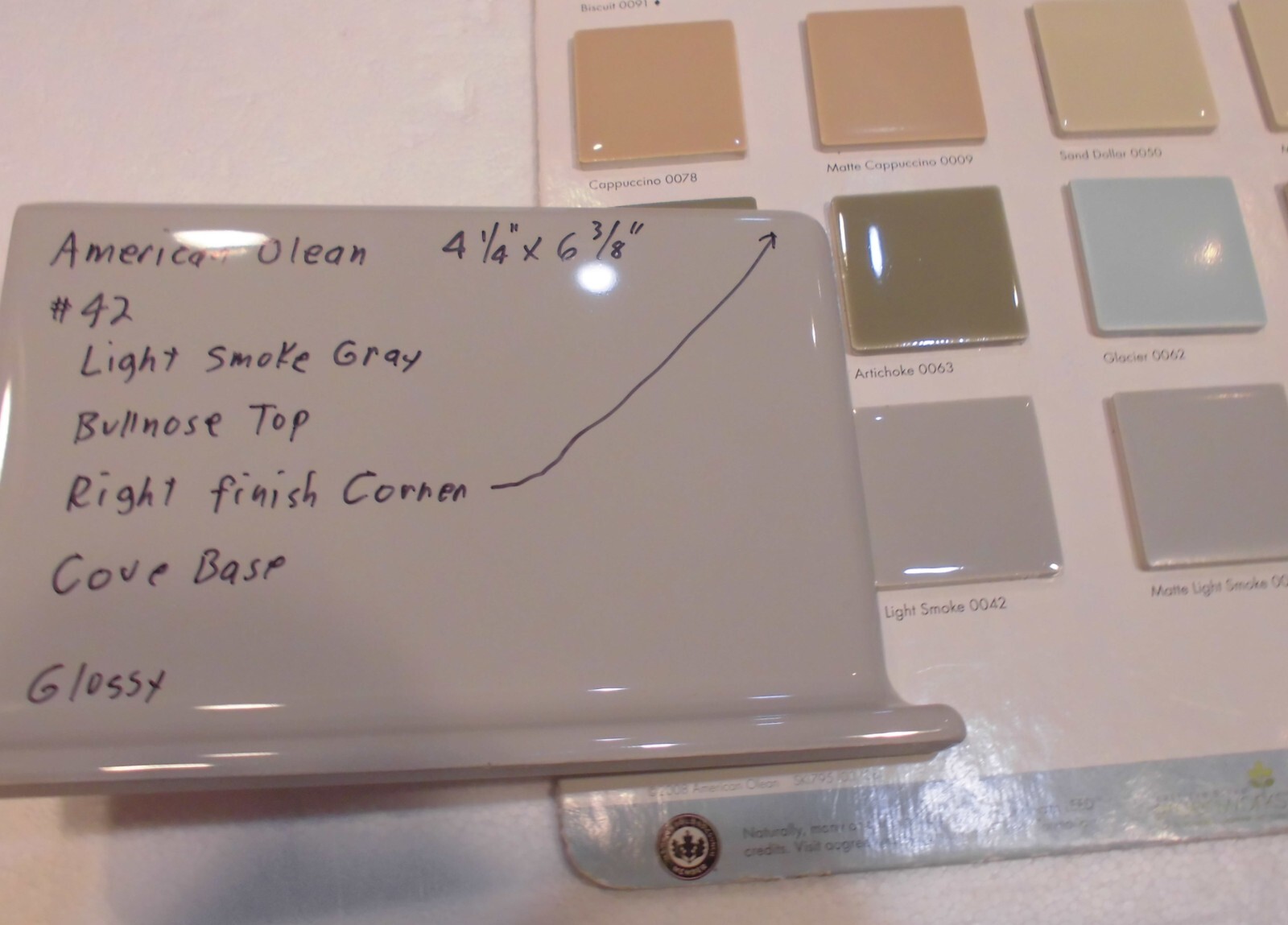 1 pc. Light Smoke Gray: base/cove Ceramic Tile: 4-1/4″ X 6″ Right Finish Corner