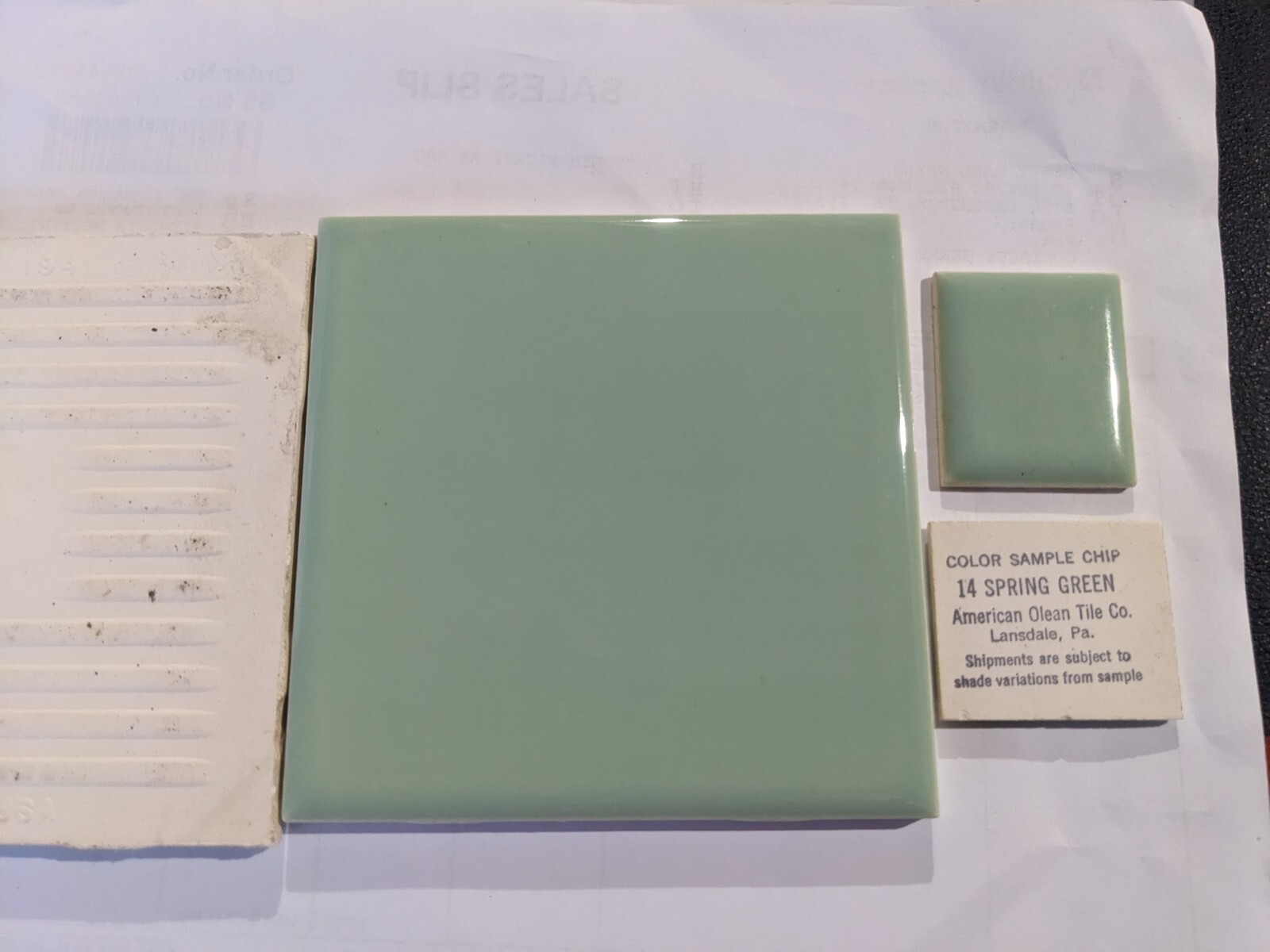 2 pieces 4 1/4″ Ceramic Tile #14 Spring Green New American Olean Tile