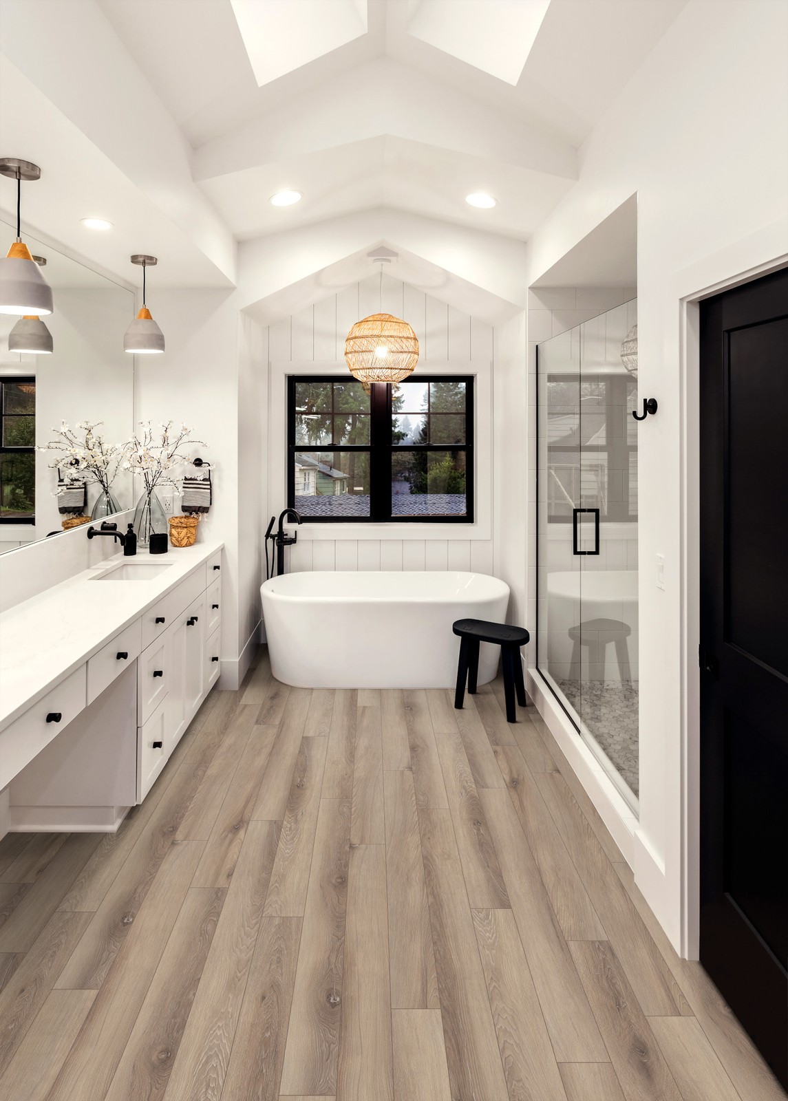 SMARTCORE Hanover Hickory Waterproof Vinyl Plank Flooring 5″ x 48″ 18.35 sq ft