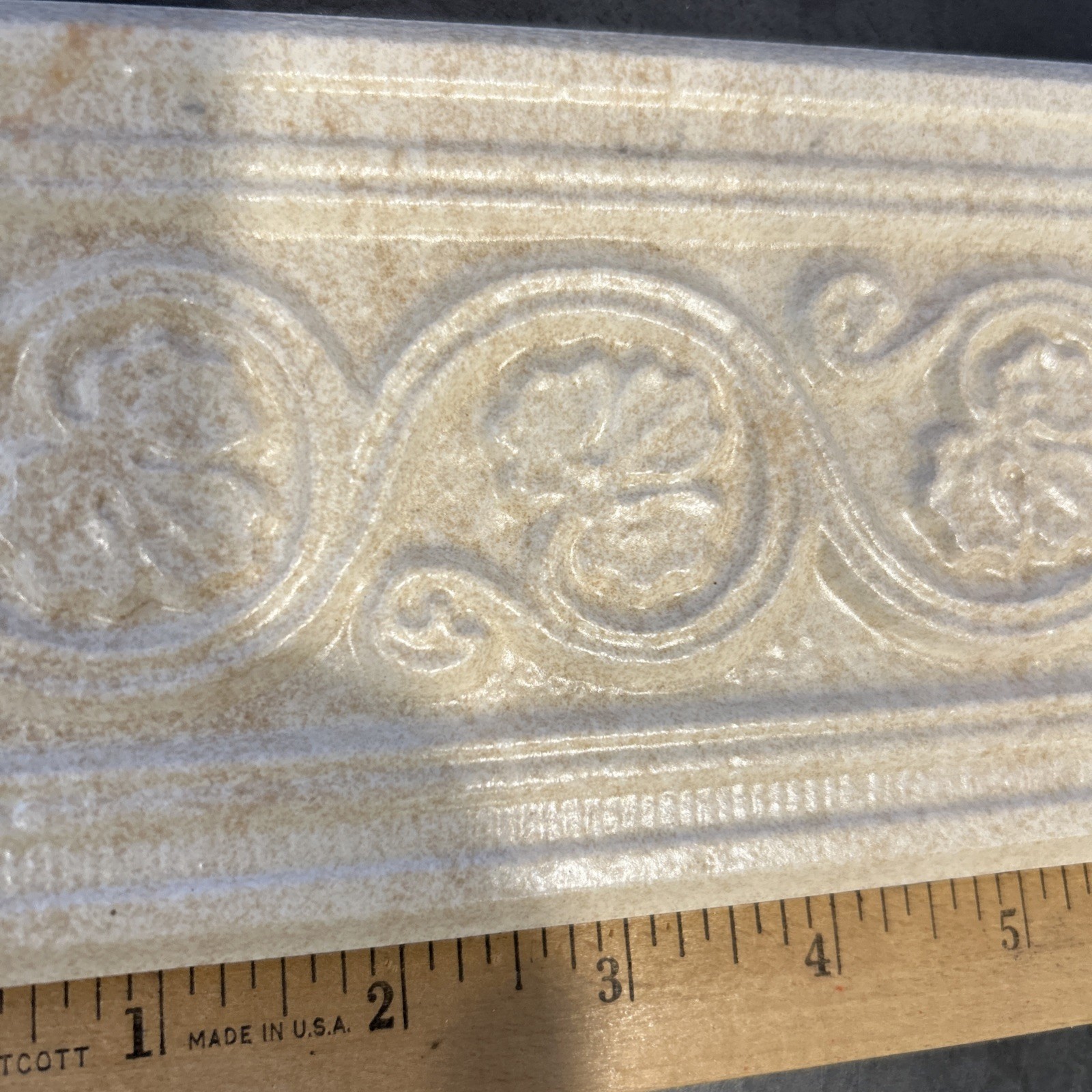(1) Porcelain Accent Tile Border Listel Napa 4″x8″ Venis Ceramic Beige Spain 4×8