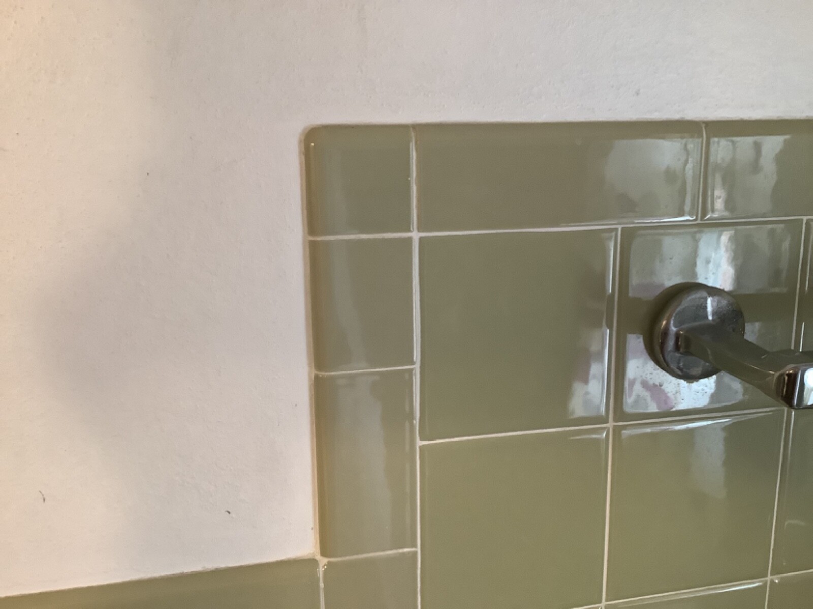 Ceramic Tile ‘Avocado-Green’ 4-5/8” Glossy (1) by Crown Tile Co.; Cleaned Used
