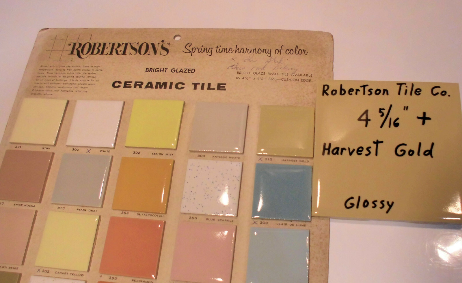 1 pc. *Harvest Gold / Yellow* Ceramic Tile 4-5/16″- 4-3/8″ Robertson Co. NOS
