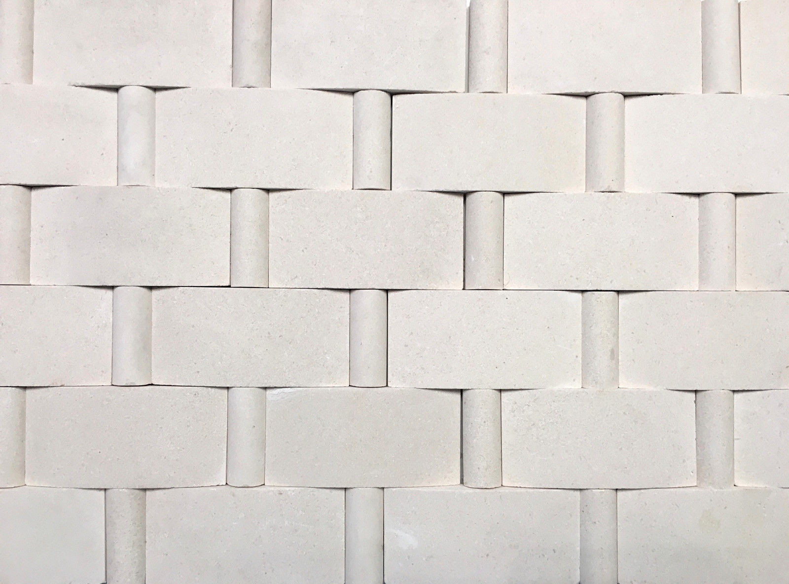 Champagne Limestone Fences 2×4 Wavy with insert Mosaic Wall Tile Backsplash