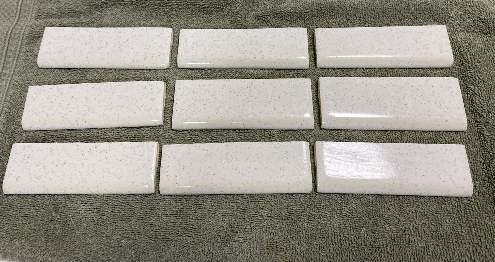 9 Vintage (1950-60s) White Speckled Ceramic Tile – CUT BULLNOSE – 1.5×4.25