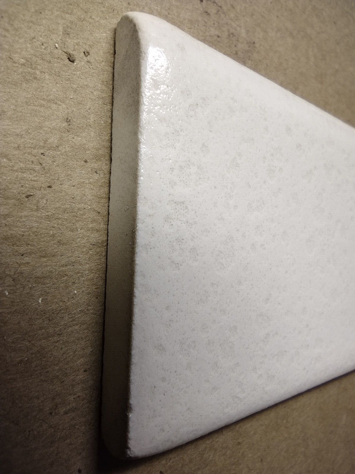 1 Tile MCT USA 6″ Gloss Crystalline Light Beige Bullnose Ceramic Wall Vintage