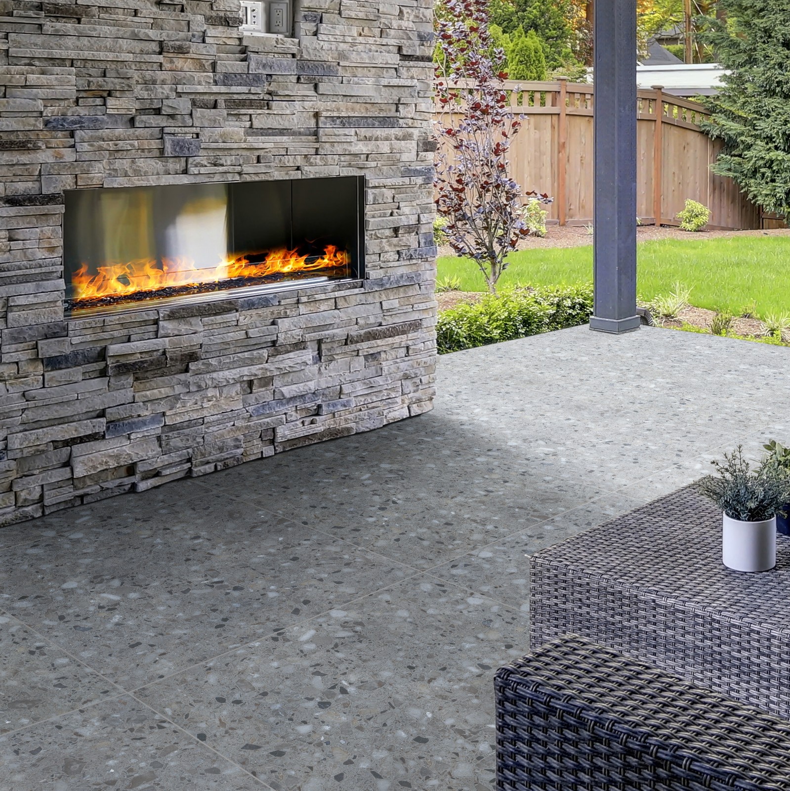 Ackland AKLNPGRA24X24M-CA Gravina 24″ x 24″ Square Exterior Paver – Frost
