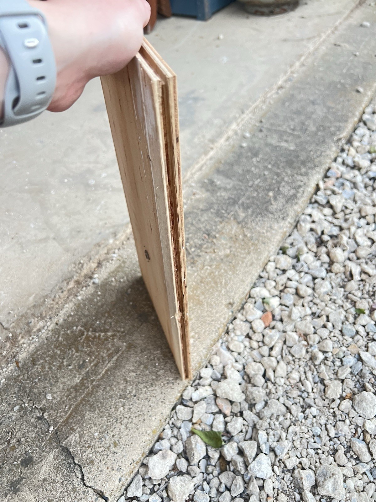 Engineered Hard Wood. 7.5 Inches Wide ea plank. Hickory Wood. Approx 175 Sq Ft