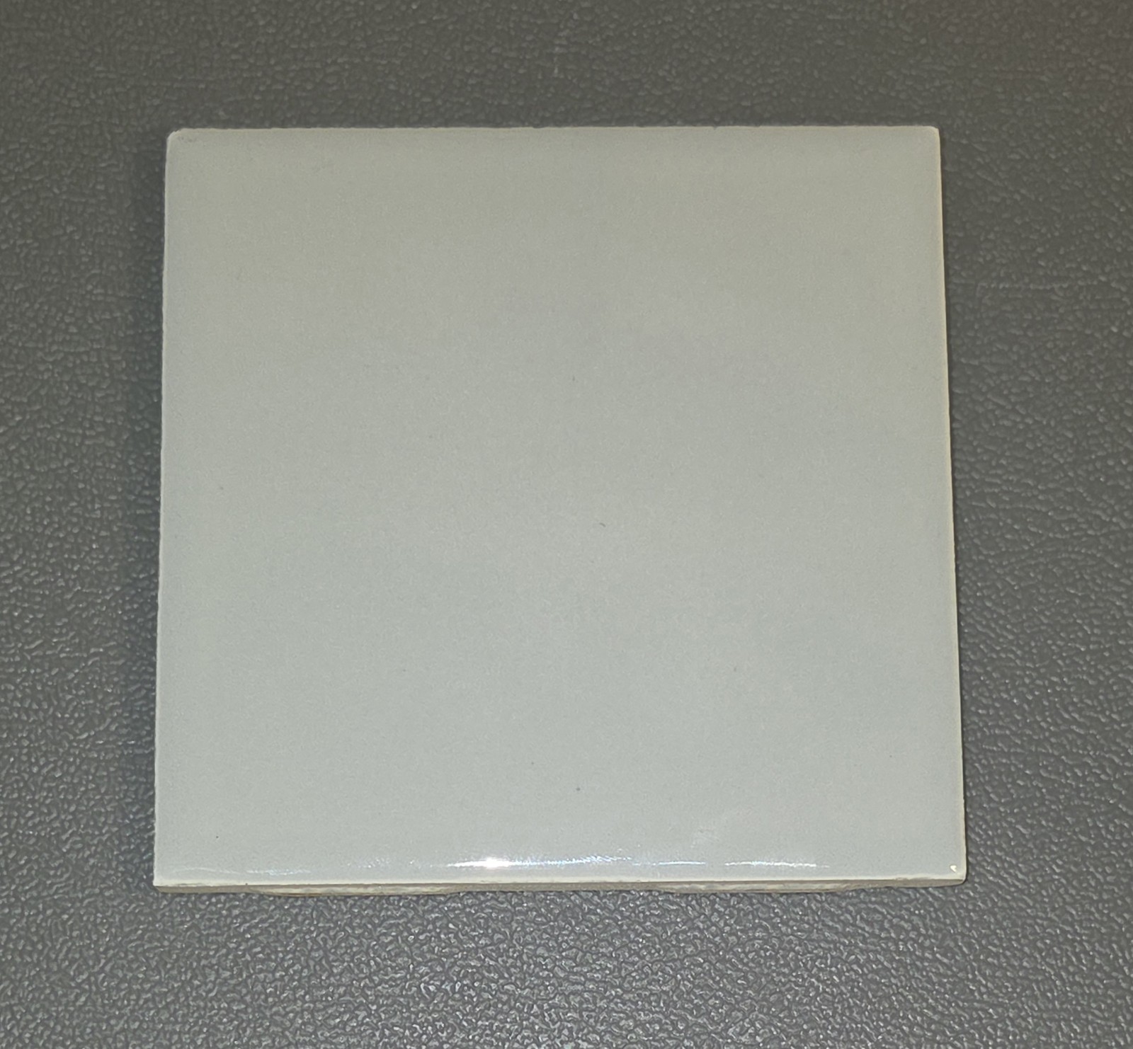 1 Tile 4-3/8″ Glossy Light Gray/Blue Tile U.S.A.
