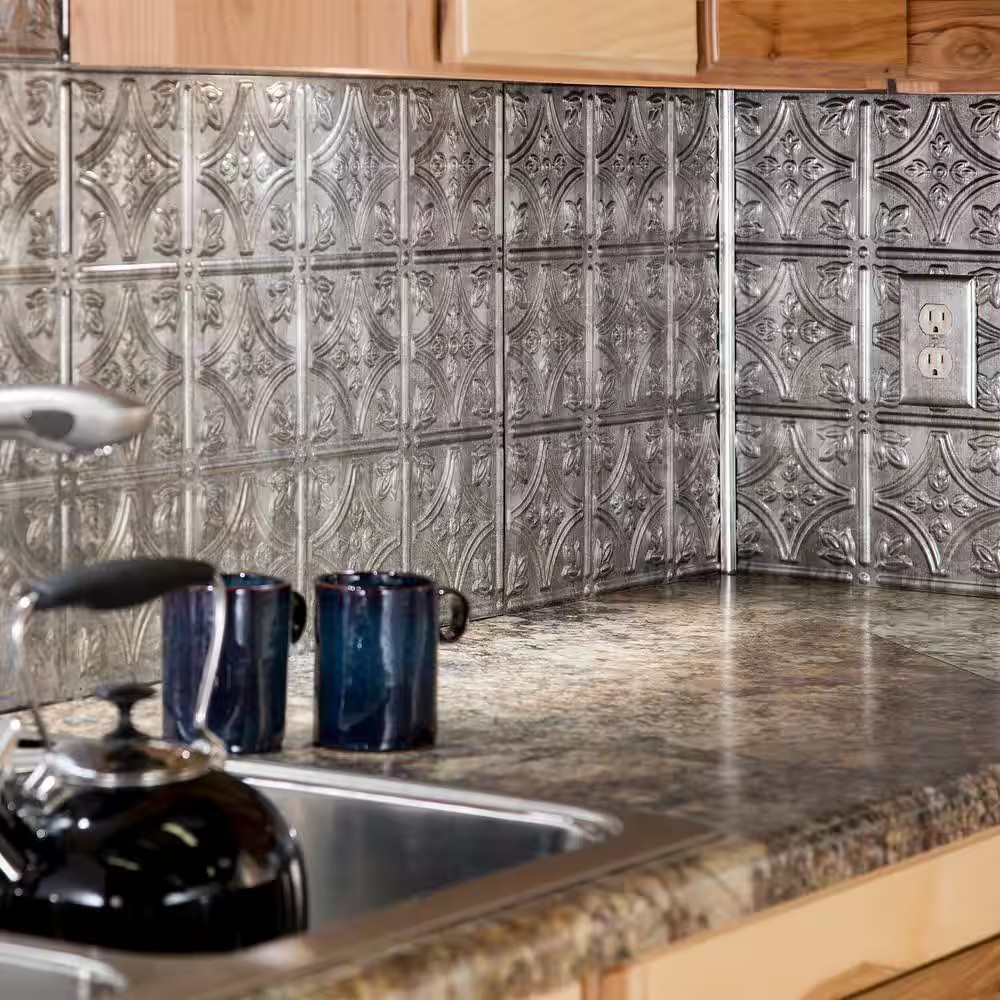18.25 In. X 24.25 In. Crosshatch Silver Traditional Style # 1 PVC Decorative Bac