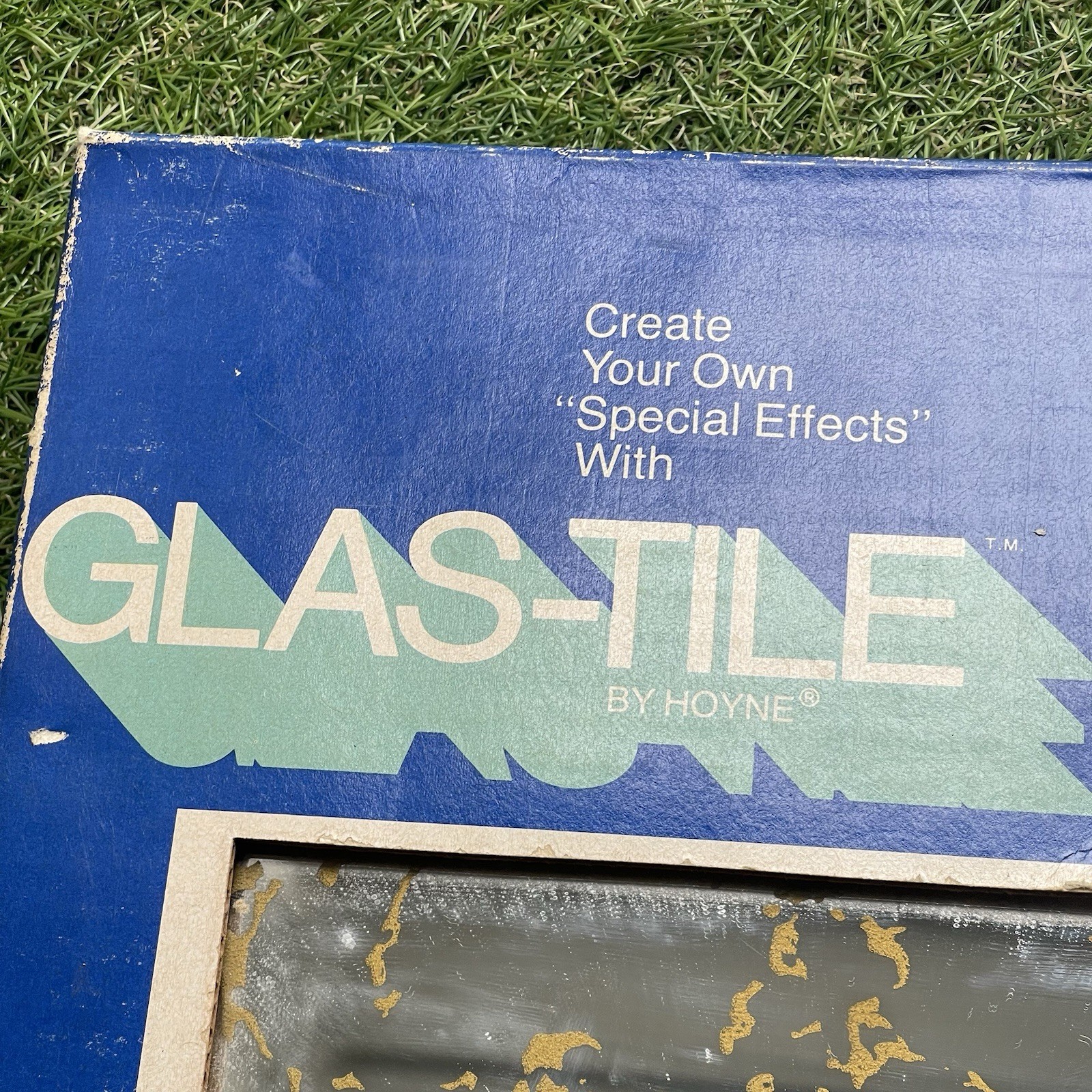 Hoyne Glas-Tile Box of Six 12″ x 12 Gold Vein Mirror Tiles 70’s Nos