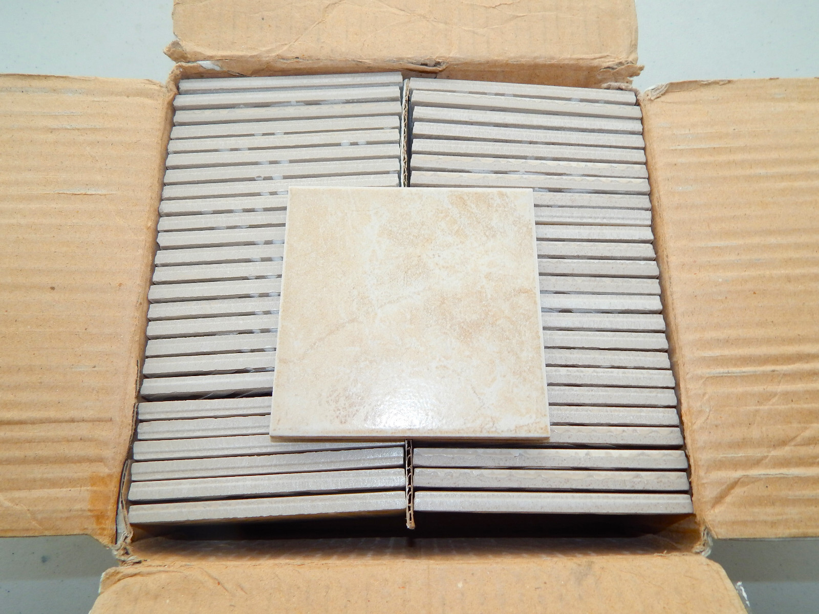 NOS 4″ X 4″ Hampton Beige Cream Wall Tile 50 Tiles 5.55 Sq Feet READ CAREFULLY!!