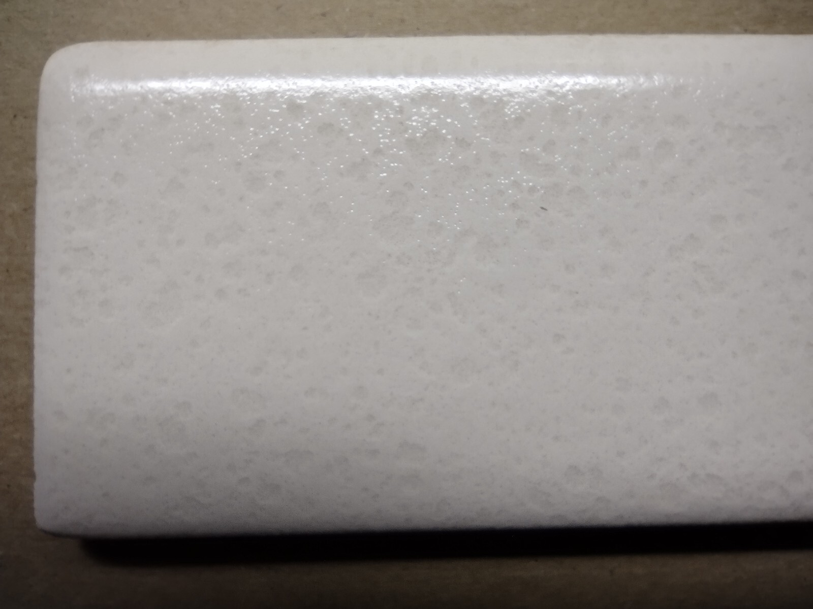 1 Tile MCT USA 6″ Gloss Crystalline Light Beige Bullnose Ceramic Wall Vintage