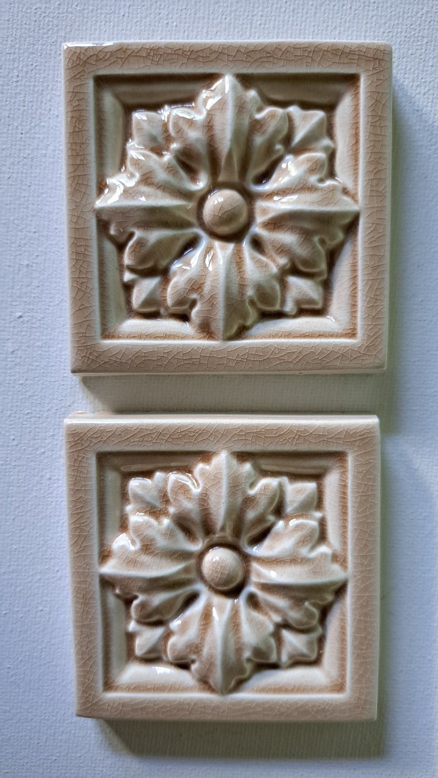 Sonoma Tilemakers Handcrafted Decorative Ceramic Tile 3″ x 3″ Bombay Crackle Tan