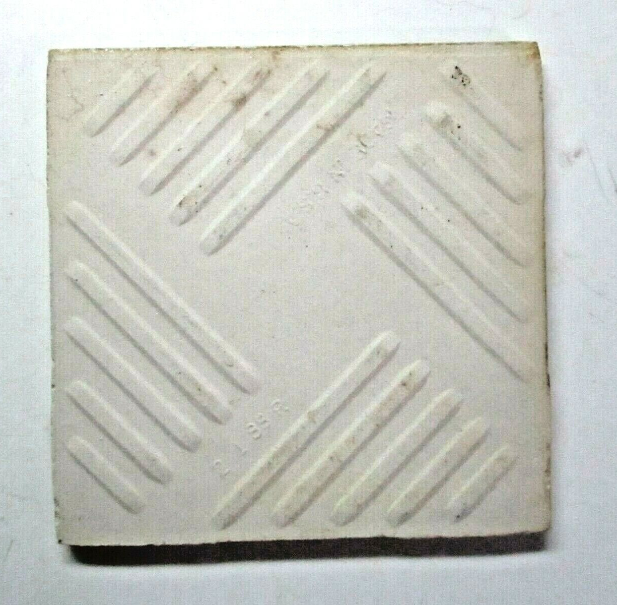 1 Bullnose Wall Tile US Ceramic USA 4-1/4″ Square Gloss Dark Beige Vintage 1970s