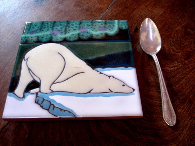 Ceramic tile Aurora Polar Bear wall decor hot plate backsplash installation art