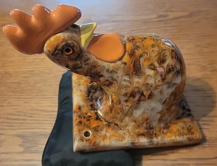 Unque Ceramic Wall Tile 3D Chicken- Rooster Head Glass Eyes Makers Mark dL