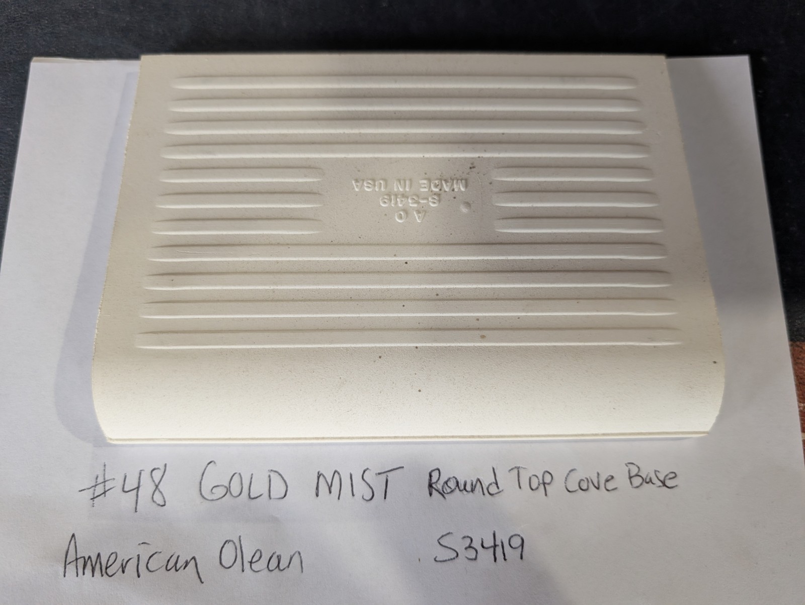 1 Pc American Olean Gloss Gold Mist #48 S3419 Ceramic Tile Cove base 4-1/4″ X 6″