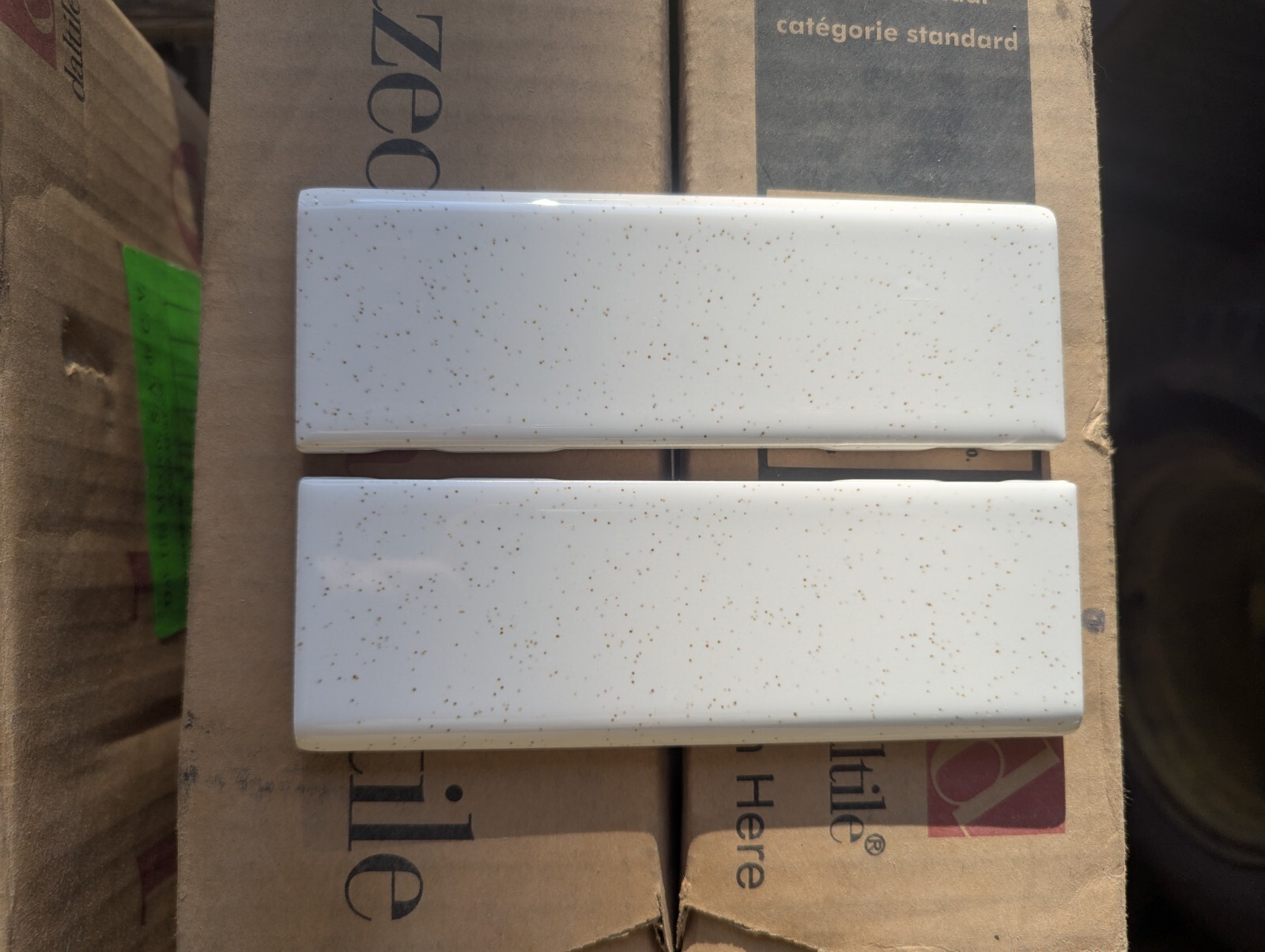2 pieces S4269 2×6 Ceramic Tile 0138 Golden Granite Daltile thinset bullnose