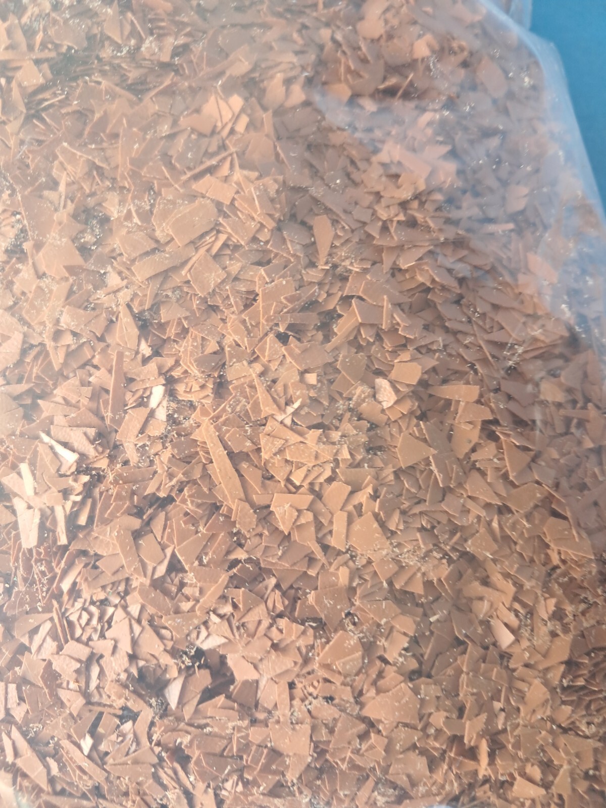 5 Lbs -Mocha Brown- Vinyl Chips/Flakes