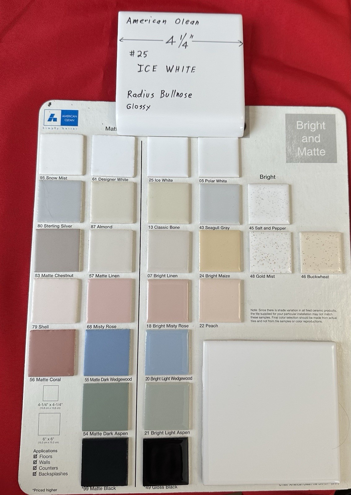 1 pc. Ice White: Gloss Radius Bullnose Ceramic Tile 4-1/4″ American Olean, New