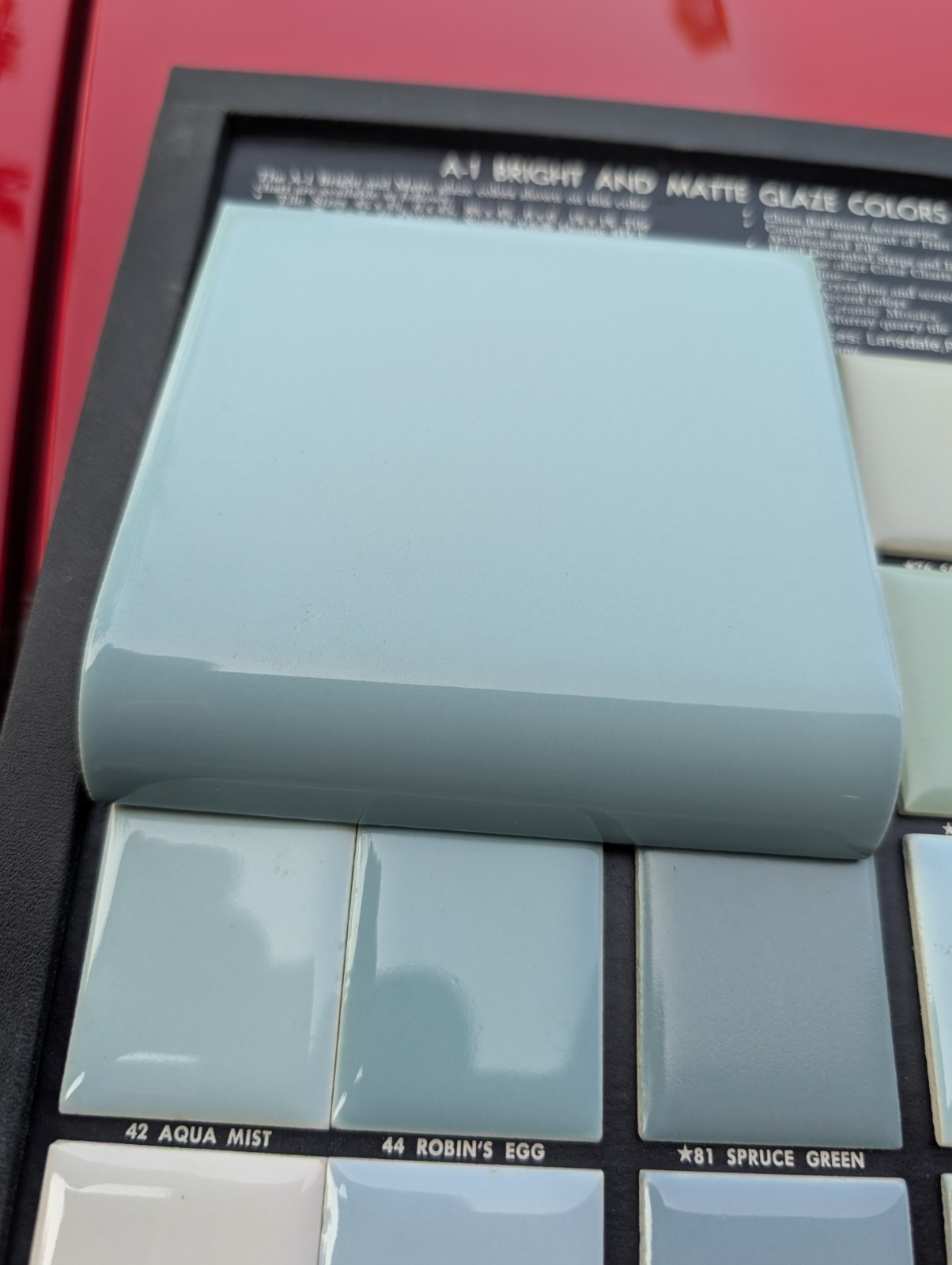 1 pc 4-1/4″ Ceramic Tile Mud Bullnose A4402 #44 Robins Egg American Olean Gloss