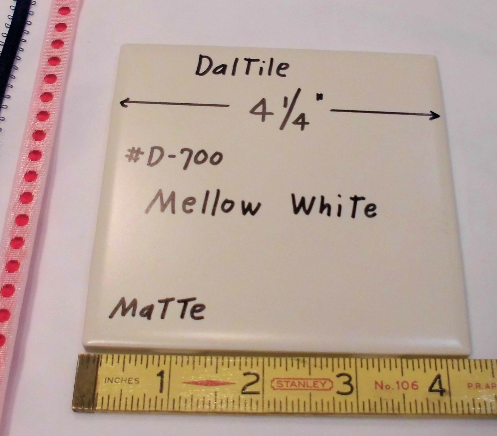 1 pc. Mellow White: Matte Ceramic Tile by Daltile #D-700; 4-1/4″ Discontinued