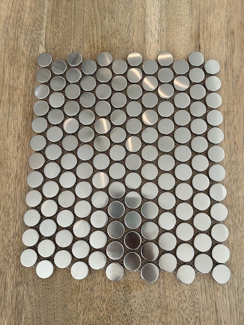 7/8″ Penny Tile Round Brushed Stainless Steel Backsplash Mosaic – 15 Sq. ft.